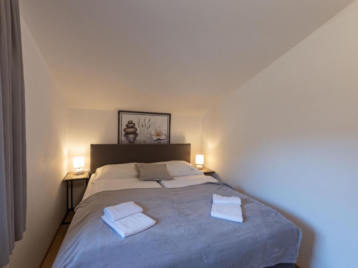 Apartment Alpenchalets - Zse202 By Interhome Zell am See Eksteriør billede